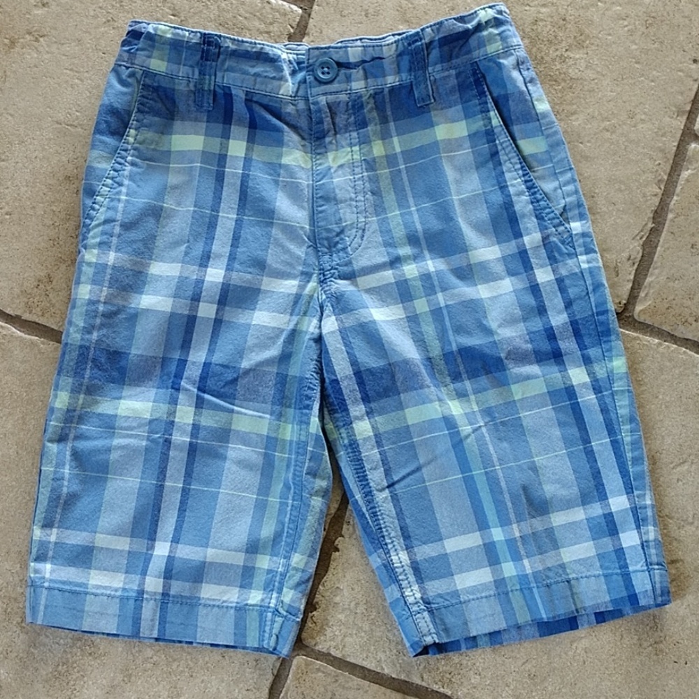 Boys Old Navy shorts Sz. 8